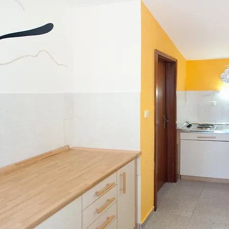 Rastici 2104a