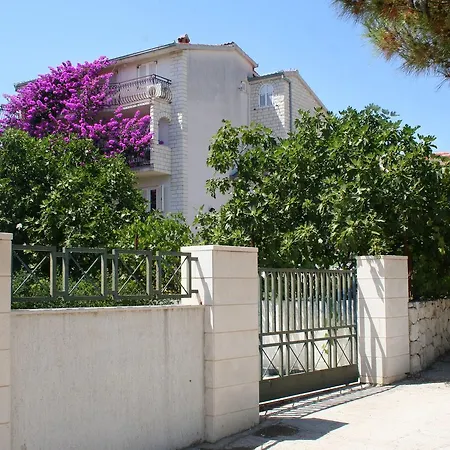 Rastici 2104a Trogir